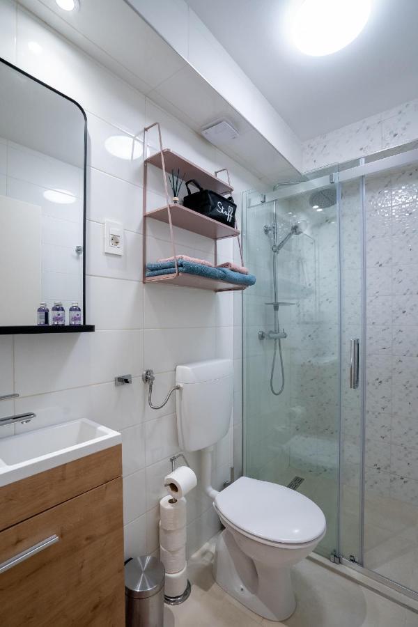 Vincent Studio Apartment Fiume Esterno foto